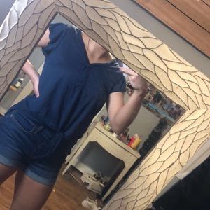 super cute navy shirt